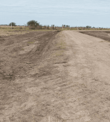 Ingreso al predio, sector Este — Camino Principal (Arrufo)