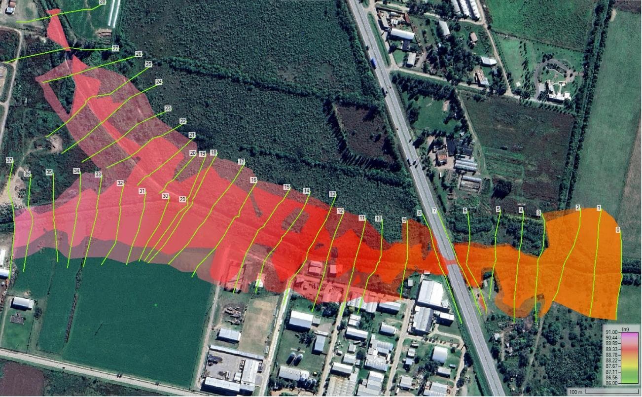 Mancha de inundación y tirantes para recurrencia T=100 años